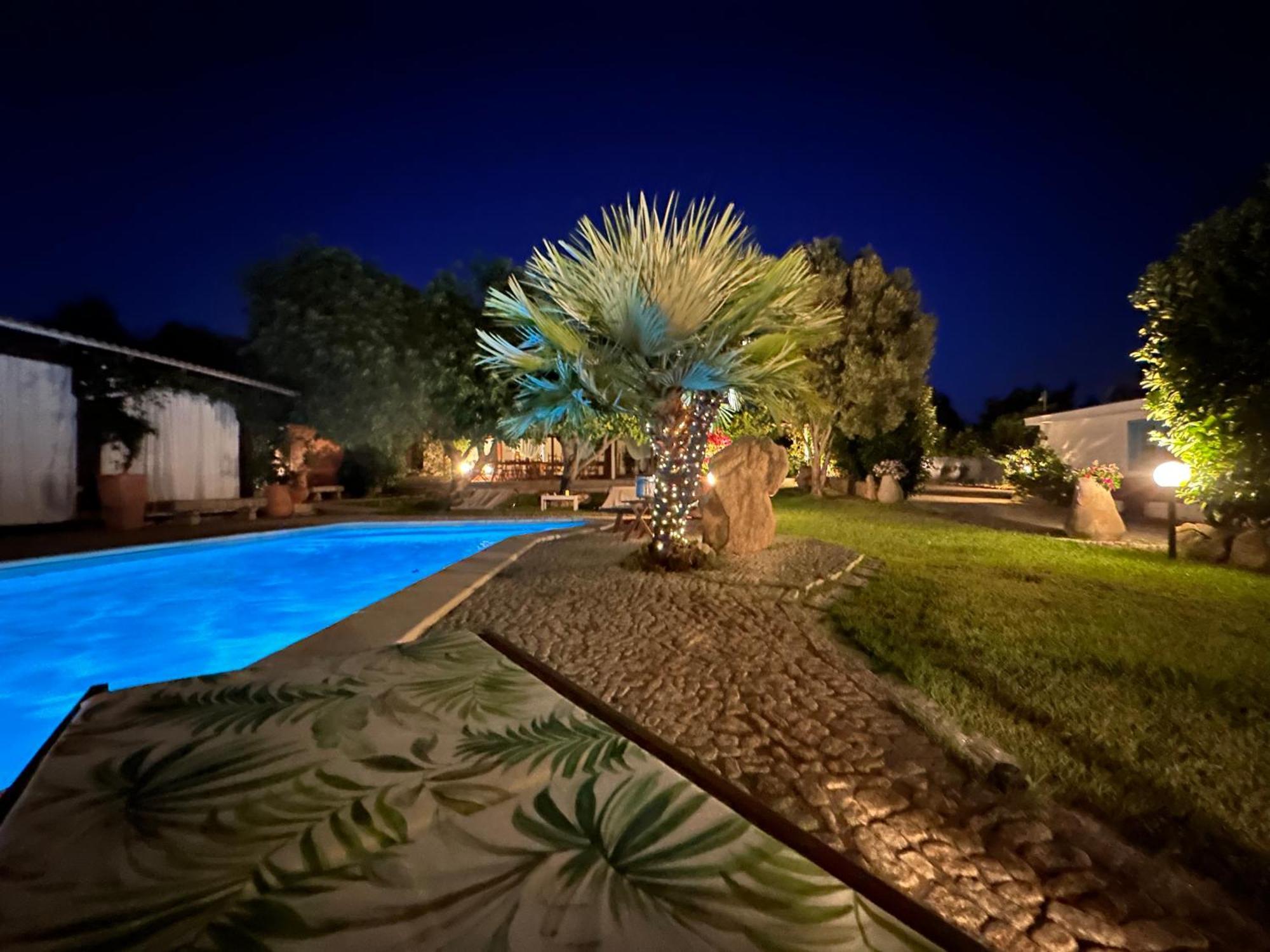 Villa Niloan Olbia Exteriör bild
